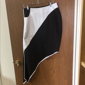 AKIRA Black & White Asymmetrical Colorblock Skirt